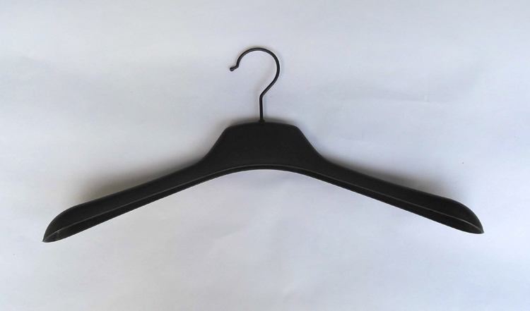 Wire Hangers 