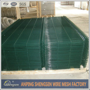 Wire Mesh Fence Wire Mesh Fence